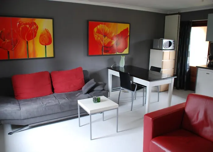 Aanhetgrotebos شقة سليناكين